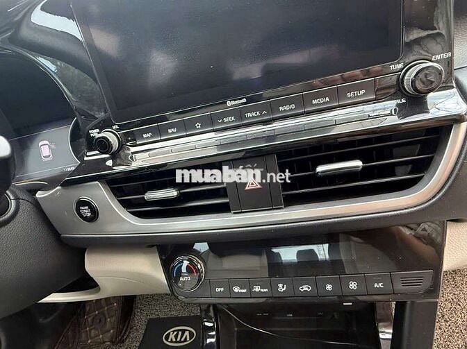 Kia Seltos Premium 2021 Đen 1.4 Turbo 470tr