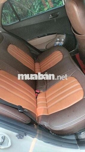 Hyundai i10 Trắng 2015