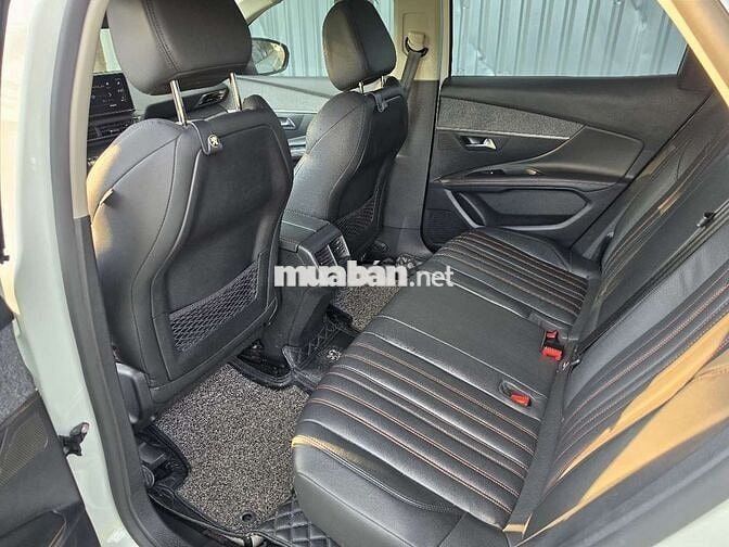 Peugeot 3008 Allure 2022 25000 km