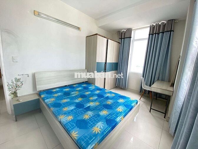 Cho thuê căn góc 2PN 64m2 đối diện Đầm Sen