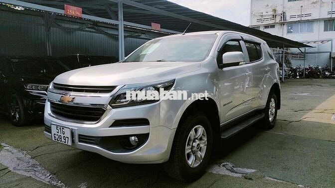 Chevrolet Trailblazer 2018 1 cầu Số sàn Bạc