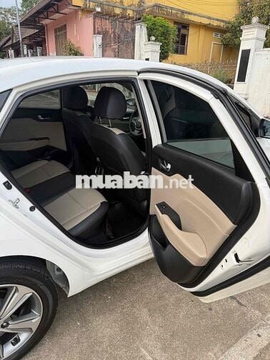 Hyundai Accent 2020 ATH Số tự động Trắng