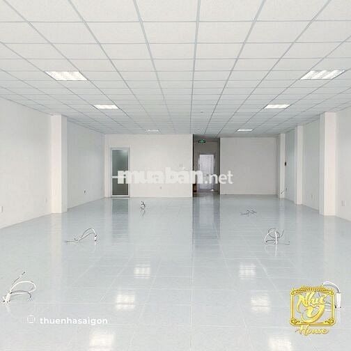 CHO THUÊ TÒA NHÀ MT TRƯỜNG SƠN QUẬN 10 – HẦM 4 LẦU, THANG MÁY