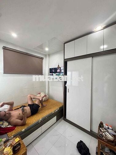 Bán CC Mini Tôn Đức Thắng gần Phố Cổ. Thoáng Đẹp khá Mới