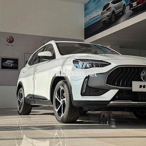 MG HS Luxury C-SUV Trắng mới 100%