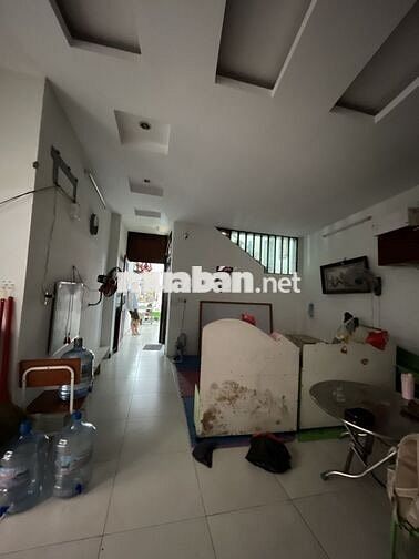 NỞ HẬU - XE HƠI NGỦ TRONG NHÀ - THÔNG TRƯỜNG SA BÁN NHÀ CMT8 TÂN BÌNH