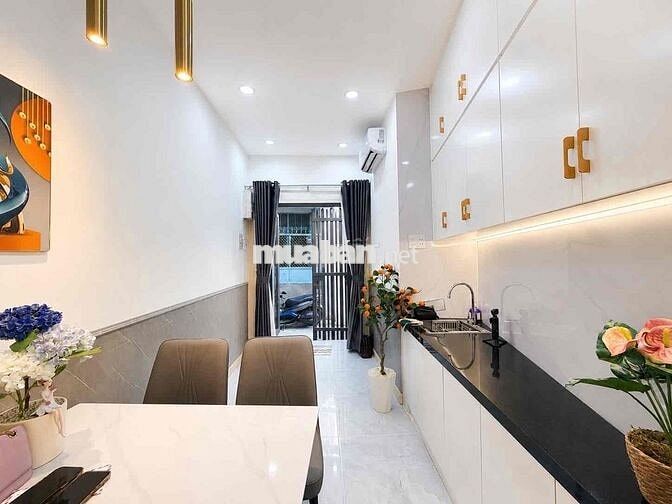 NHÀ ĐẸP KHU VIP • ĐƯỜNG SỐ 4, P. BÀN CỜ, Q3 - 16m² ❌ 4 TẦNG • 2PN 3WC