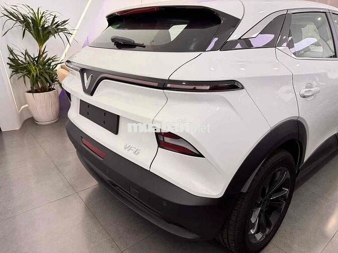 VinFast VF6 ECO, GIẢM SỐC LÊN TỚI 13% THÁNG 6🎉