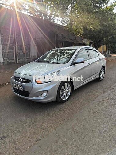 HYUNDAI ACCENT 2012 AT,XE CÒN KHÁ ĐẸP
