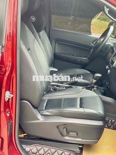 Ford Everest 2019 Titanium 2.0L 4x4 AT - 90000 km