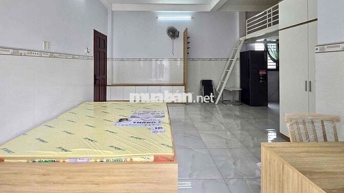 Duplex 2 không gian ngủ, ban công cửa sổ trời - full tiện nghi sát Q5