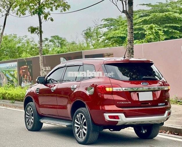 Ford Everest 2019 Titanium 2.0L 4x4 AT - 90000 km