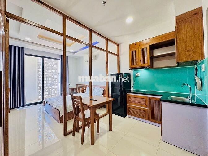 1BR APARTMENT W/ BALCONY NEAR THE BEACH – HA DAC ST