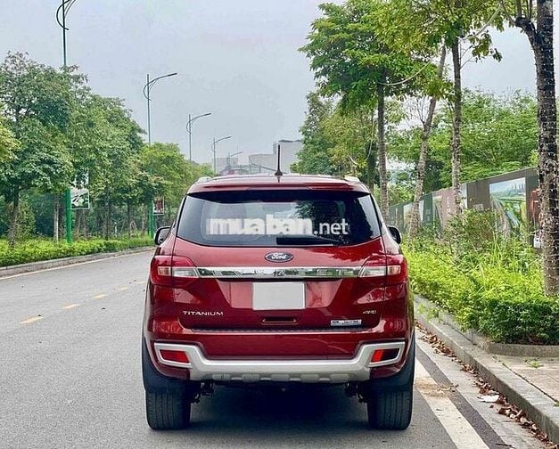 Ford Everest 2019 Titanium 2.0L 4x4 AT - 90000 km