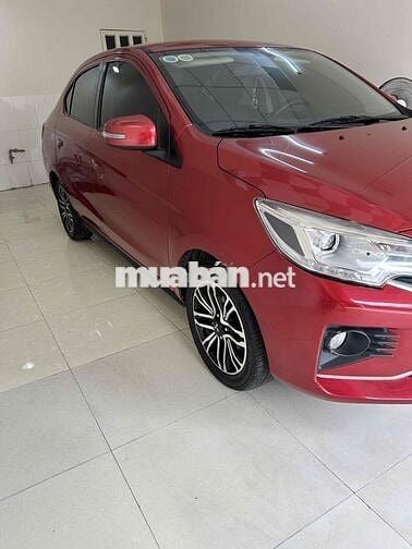 Attrage Premium CVT 2023 . 5 vỏ zin còn theo xe