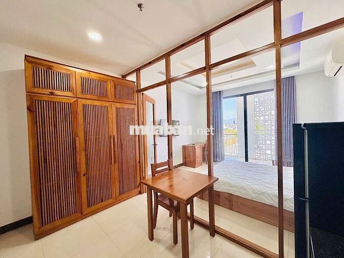 1BR APARTMENT W/ BALCONY NEAR THE BEACH – HA DAC ST