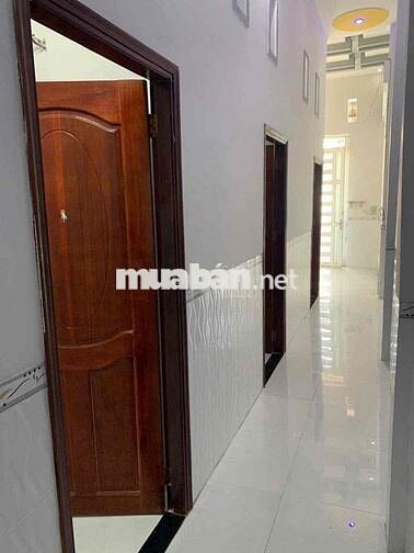 Nhà 2 phòng có máy lạnh hẻm ô toi đường Nhật Tảo