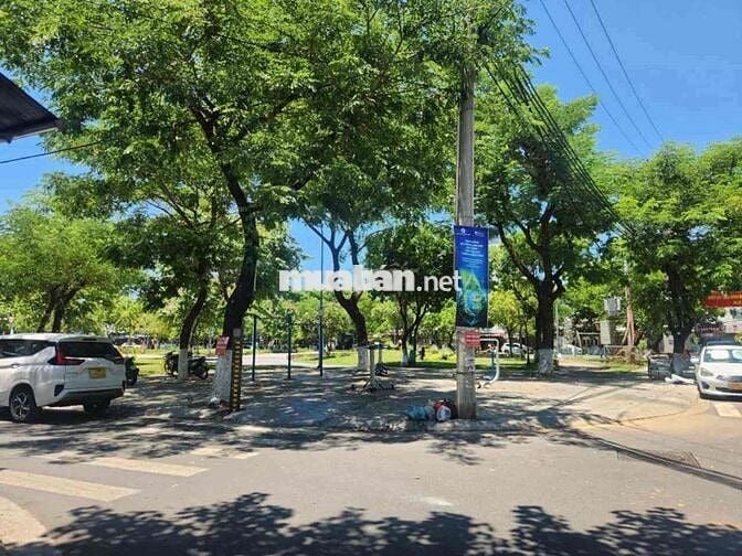 NHÀ 3 TẦNG Ở HẢI CHÂU. NHỈNH 4 TỶ