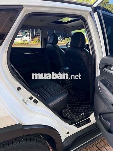 KIA SONET PREMIUM 2022 Trắng 5 chỗ gầm cao rất đep