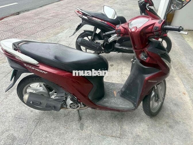 Honda Vision binh xang phun Fi nhut 2017
