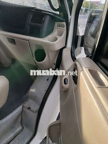 xe Ford transit 16 chổ đời 2016