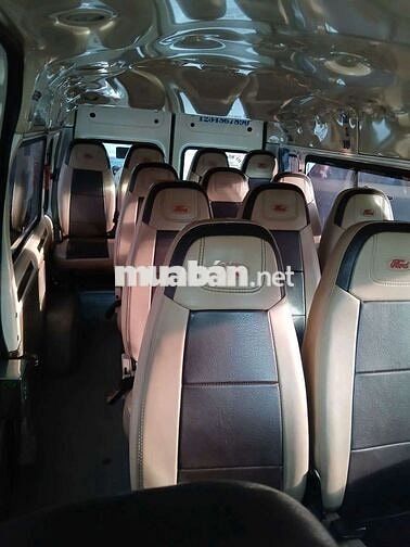 xe Ford transit 16 chổ đời 2016