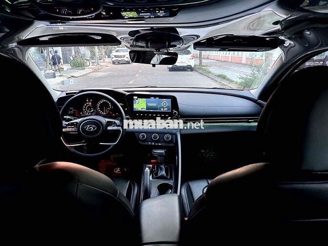 Hyundai Elantra 2022 tiêu chuẩn
