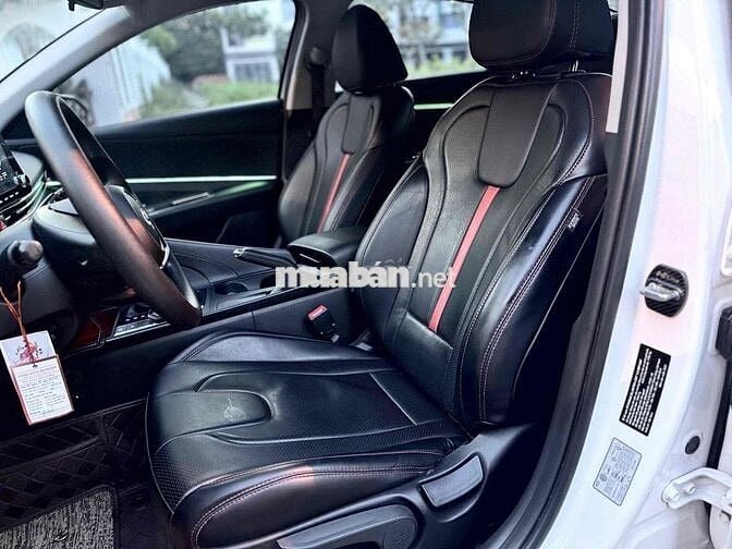 Hyundai Elantra 2022 tiêu chuẩn
