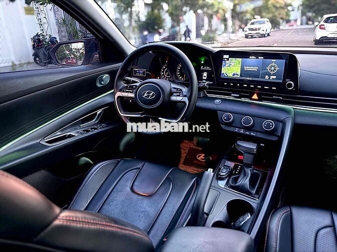 Hyundai Elantra 2022 tiêu chuẩn