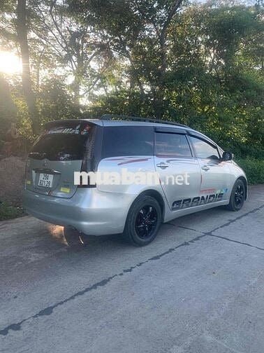 Mitsubishi grinit 2005 Bạc
