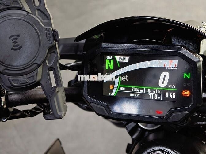 Kawasaki Z900 ABS 2023 Đen Đỏ 8000 km