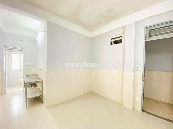 🔥 Phòng 20m² gần Bến xe Quận 8 – Có kệ bếp, WC riêng, chỉ 2.8 triệu/th