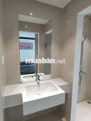 Cho thuê căn hộ 1 phòng ngủ ngay biển Mân Thái