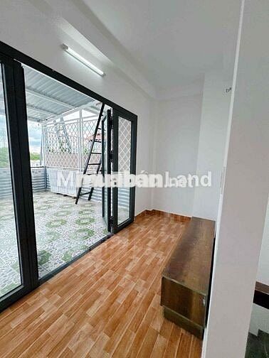 NHÀ 4 TẦNG BTCT –NGÃ TƯ NGUYỄN THỊ THẬP, QUẬN 7 – 5M x 16.5M – 4PN
