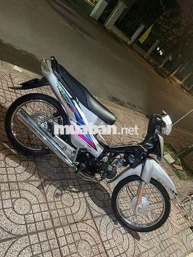 Wave S 100 Bạc tq cà vẹt màu sơn vàng
