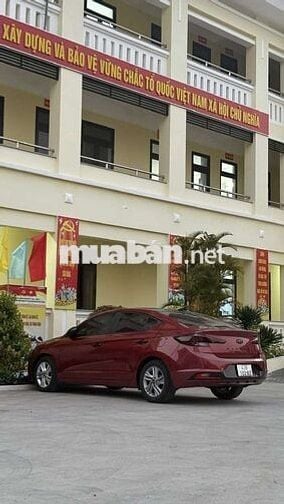 Hyundai Elantra 1.6AT 2019 90000 km