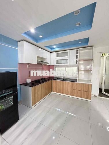 Nhà trệt lầu có nội thất KDC 30/4
