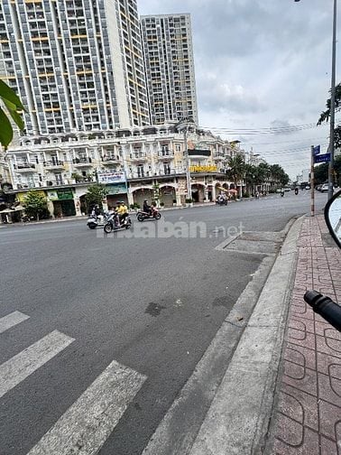 Bán nhà 4 tầng ngay đường số 6 khu dân cư bình đăng Q8