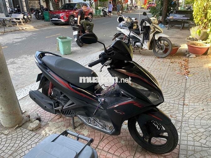 Honda Air Blade Đen