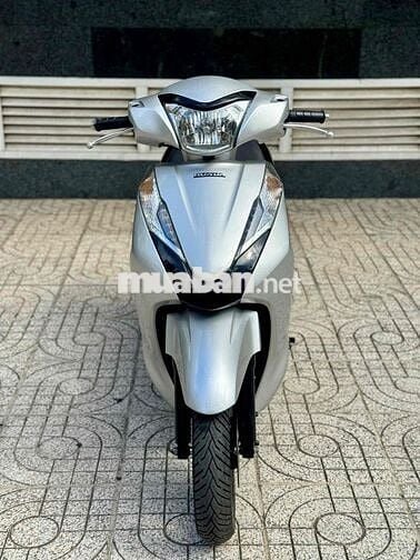 Honda Lead 2013 Bạc
