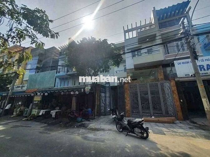 Biệt thự mini 7m x 23m. 3 Tầng View Công Viên Khu VIP Lê Thị Riêng