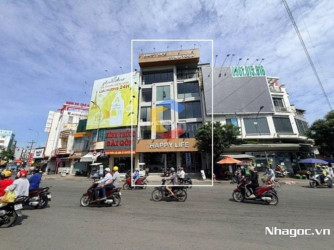 Cho Thuê Nhà Mặt Tiền 22 Âu Cơ, Q.11 - Đối diện vòng xoay Lê Đại Hành 