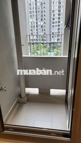Cho Thuê CC Westgate 2PN 2WC View Hồ Bơi, Giá Rẻ Nhất Chỉ 7.5 Tr/Tháng