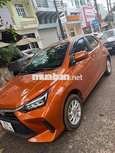 Toyota Wigo 2024 màu Cam 5 chỗ