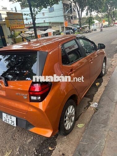 Toyota Wigo 2024 màu Cam 5 chỗ