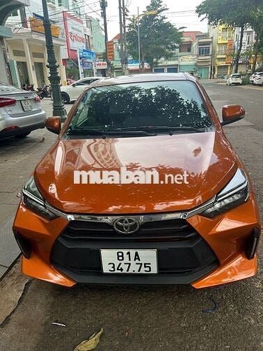 Toyota Wigo 2024 màu Cam 5 chỗ