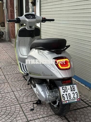 Vespa Tech 125cc 2025 Bạc 2000 km MH61823