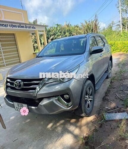 Toyota Fortuner 2019 Dầu Số tự động Xám