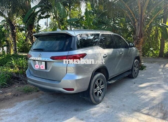 Toyota Fortuner 2019 Dầu Số tự động Xám