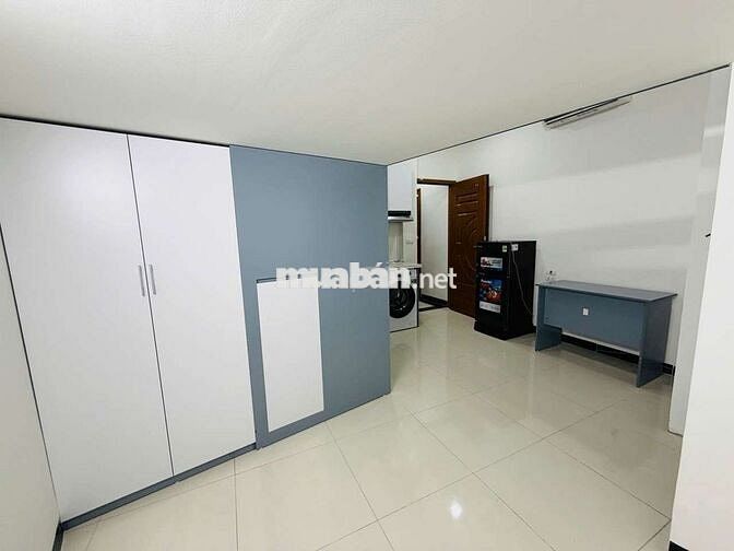 Bóc tem CCMN 30m2 Full đồ. ban công, máy giặt tại Nguyễn Đức Cảnh 